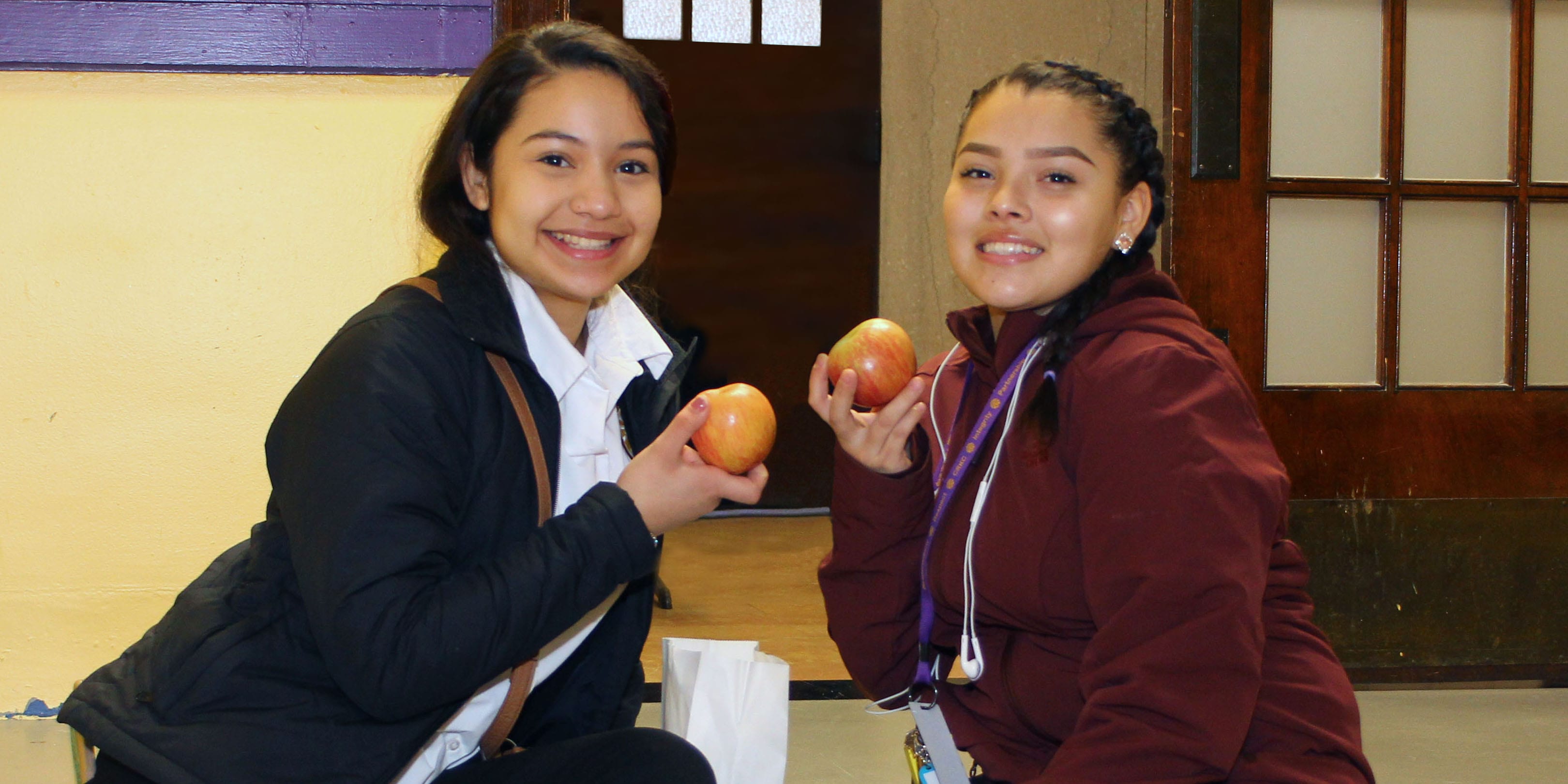 Students Gain Nutritional Know-How Through Apple a Day Program